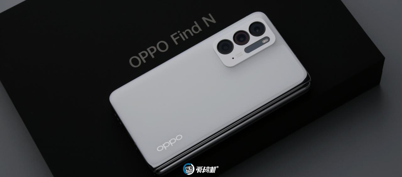 “小屏旗舰”，OPPO Find N折叠屏手机图赏