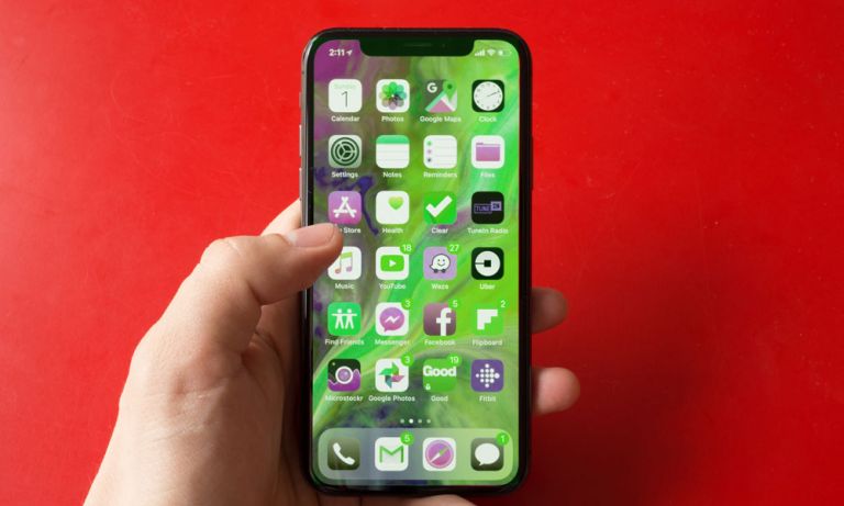 如何修复iPhone绿屏问题？尝试这些解决方案