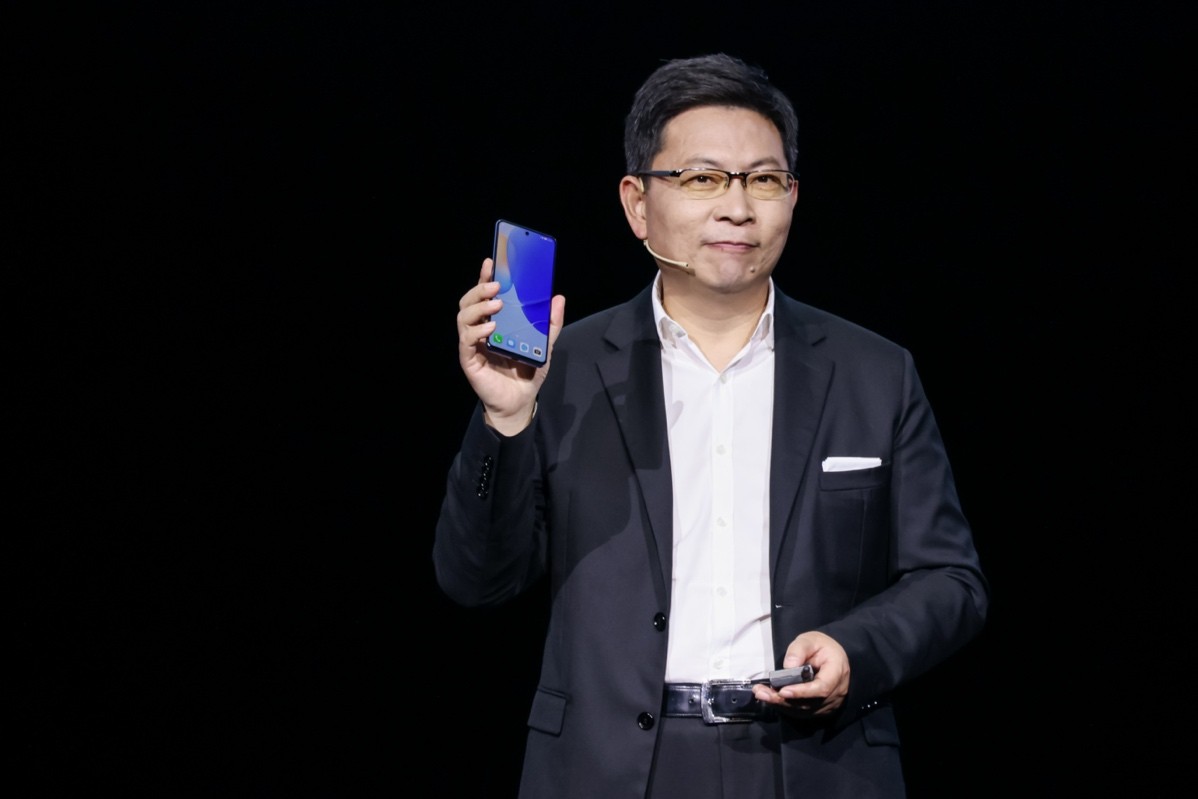 3月18日华为nova9 SE开售，年轻人的一亿像素鸿蒙手机仅2199元