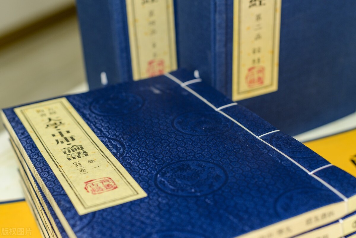 “四书五经”指的是哪几本书？