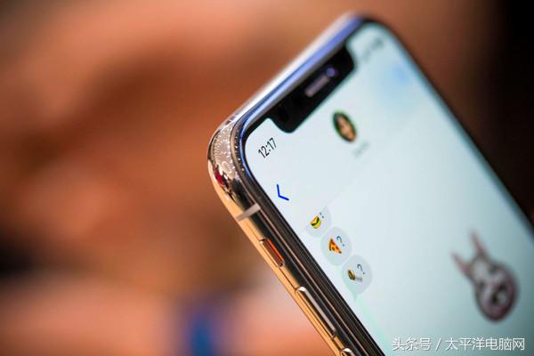 苹果iPhone X评测：六核双摄全面屏，最高9688元