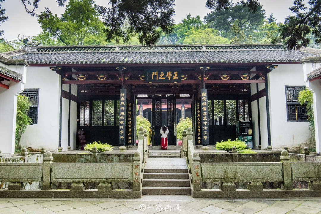 江西白鹿洞书院，中国书院之首，已入选世界遗产