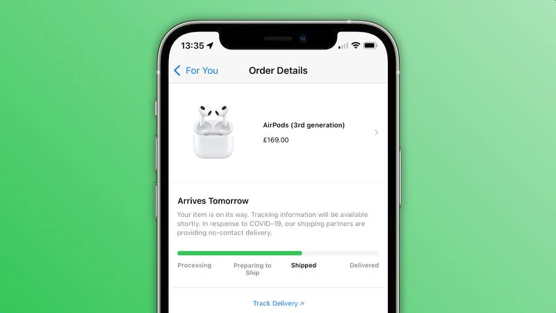 AirPods 3首次向用户提供了防水的耳塞充电盒