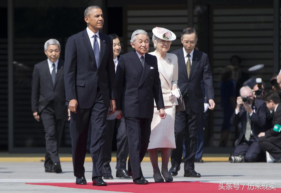 日本天皇与首相，谁的权力更大？有没有比他们权力更大的存在？