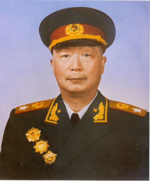 我军现代国防工业之父聂荣臻元帅的简历
