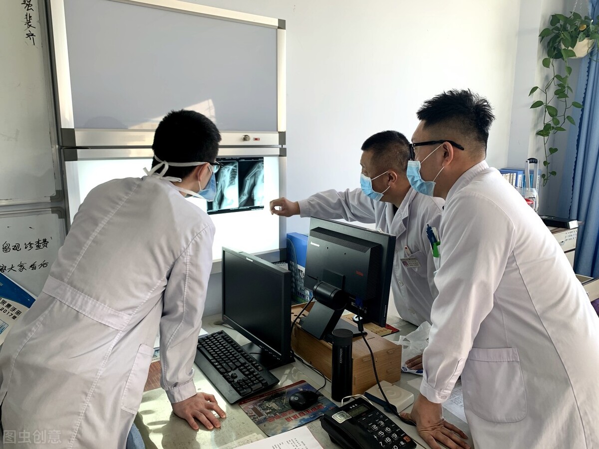医学类院校排行榜公布，潍坊医学院山东第一？