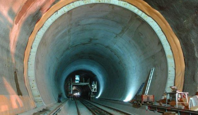 中国在建世界上最长隧道，全长98公里，预计2020年贯穿