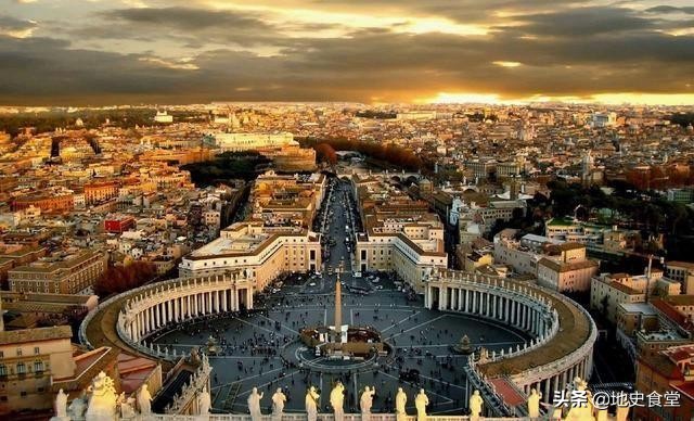梵蒂冈全国不足一千人，如何维持人口延续？