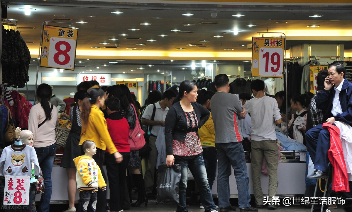 如何开好一个服装店(现在开服装店怎样才能经营好)