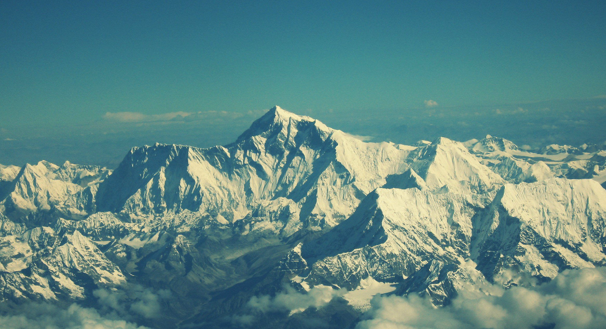 世界第三高峰-干城章嘉峰