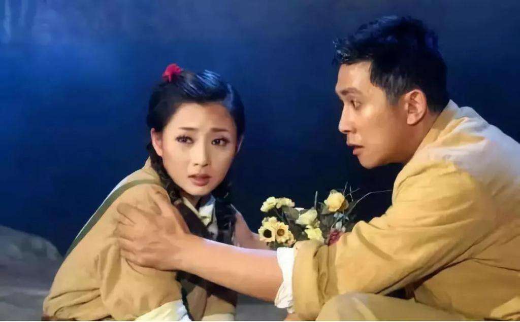 43岁殷桃频因颜值上热搜：出道20年16部经典作品，最绝的是演技