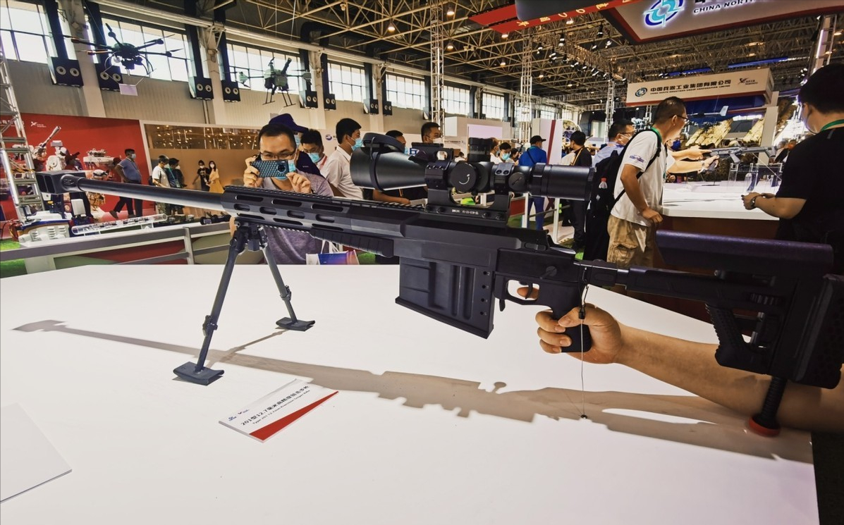 中国新一代12.7毫米狙击枪，性能不亚于巴雷特，1500米外杀敌无形