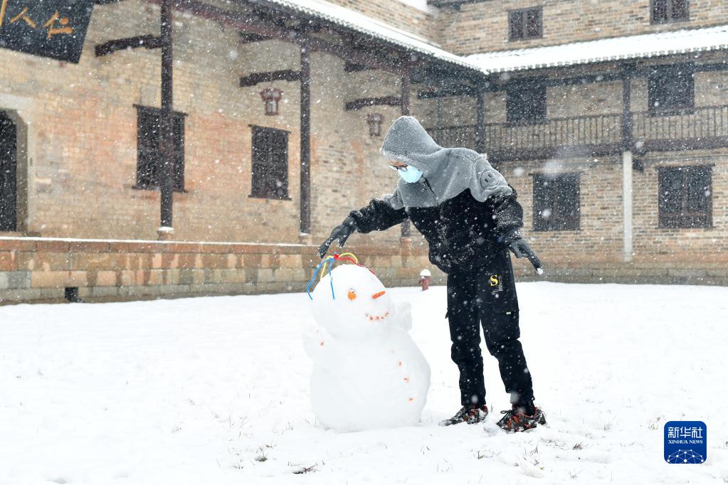 全国多地迎降雪