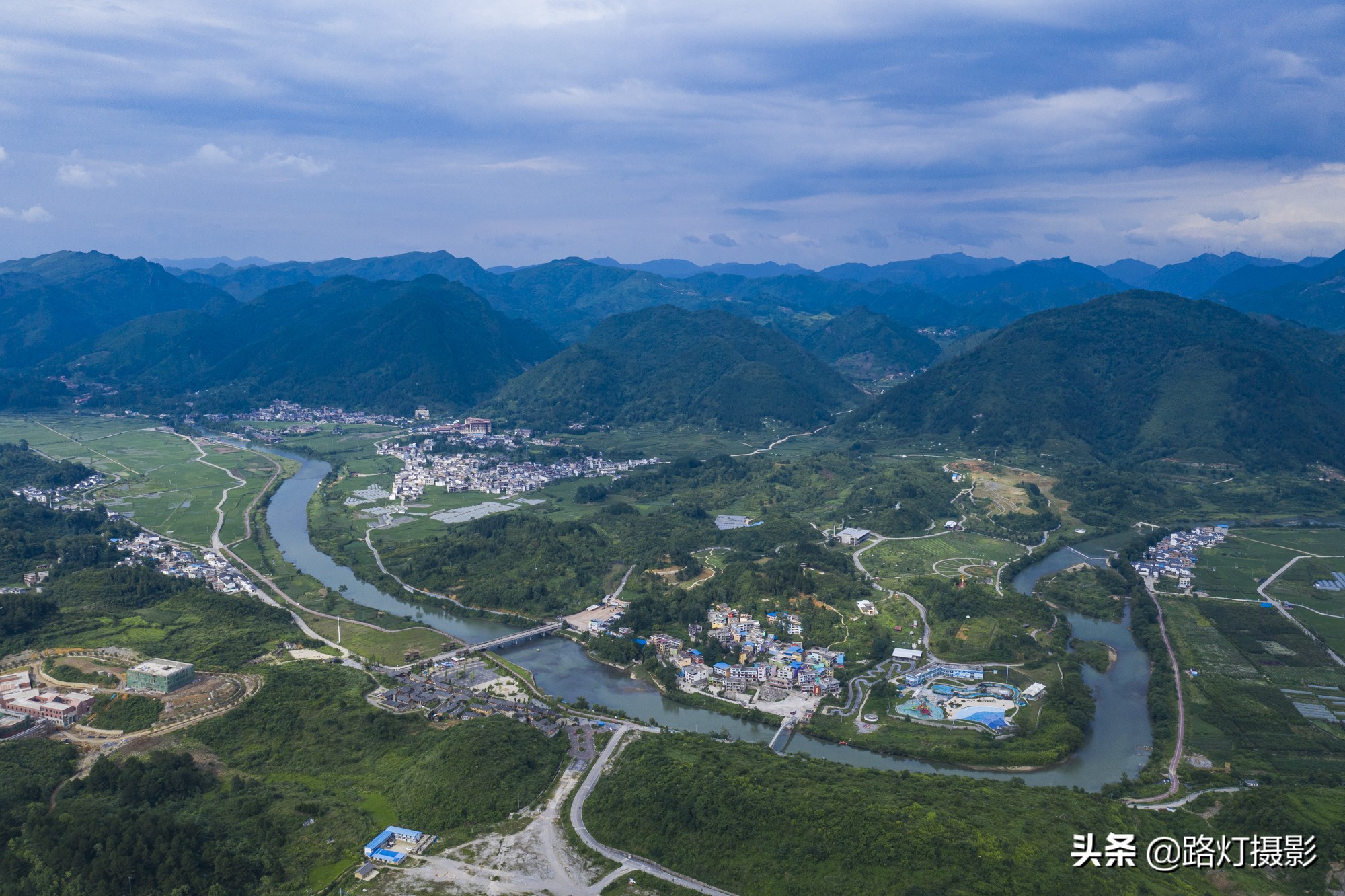 中国最适合避暑的5个城市，气候清爽风景美，电扇和空调都是摆设