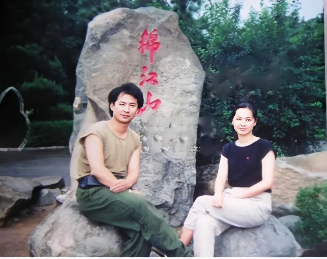 孔琳：王全安为蒋雯丽把她抛弃，7年恋人又把她抛弃，52岁还未婚