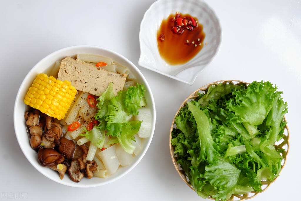 一日三餐减脂饮食，减肥的人照着吃，体重下降会很快