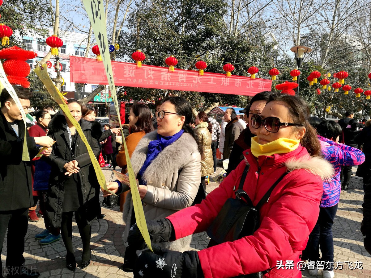 我国传统佳节元宵节来历的三个传说、六个主要习俗和十首古典诗词