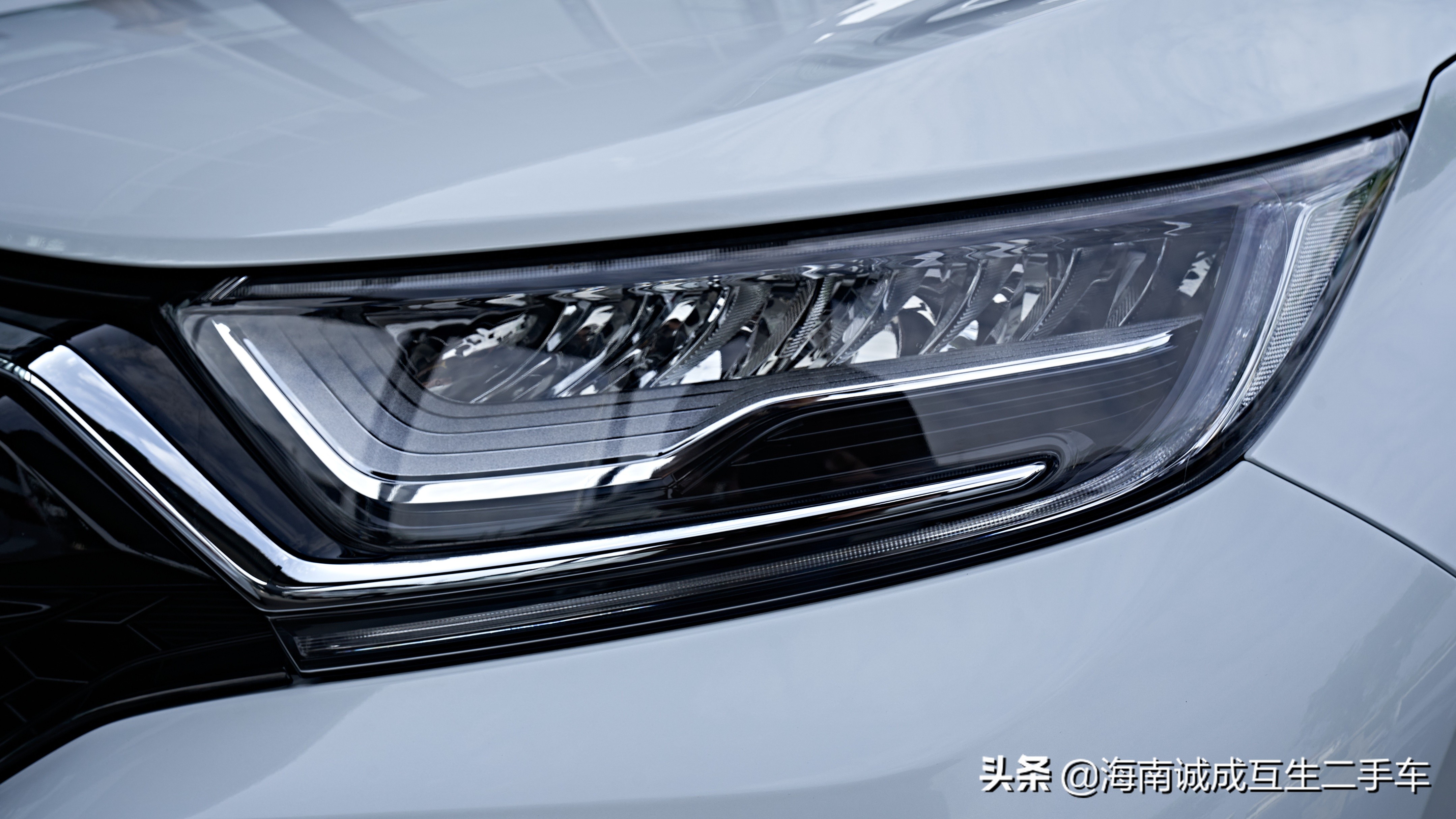 百公里油耗4.9L，空间大又耐用—本田CR-V 锐·混动 2.0L 两驱净驰版