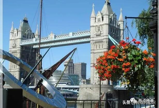 英国著名建筑排行榜揭晓！白金汉宫排名首位