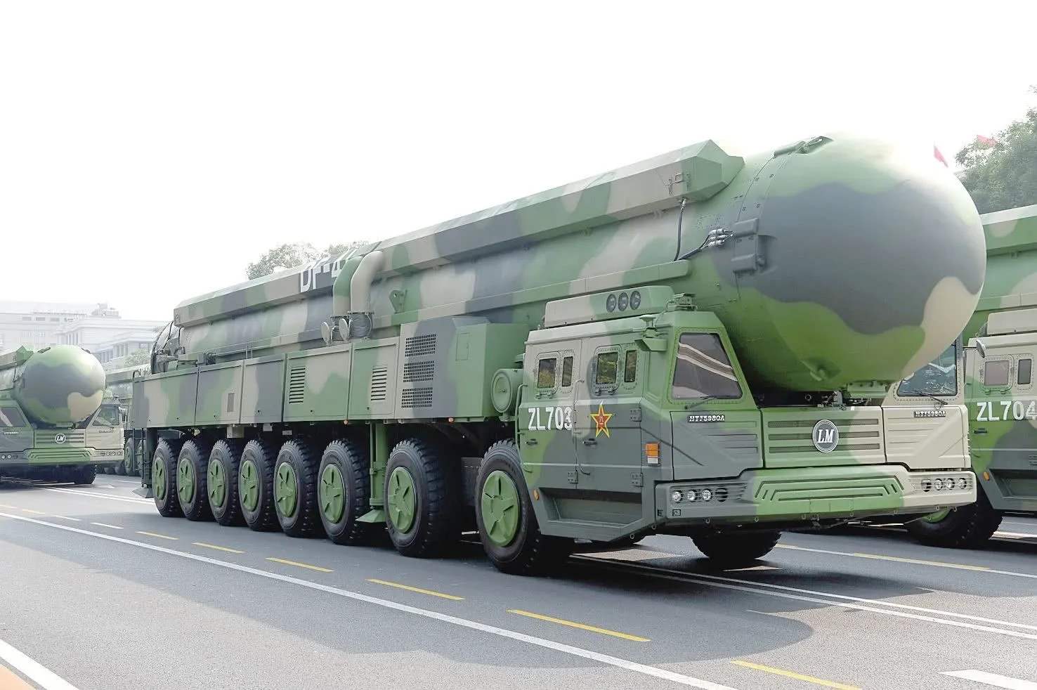 美国导弹最远射程13000公里，俄罗斯16000公里，中国导弹呢？